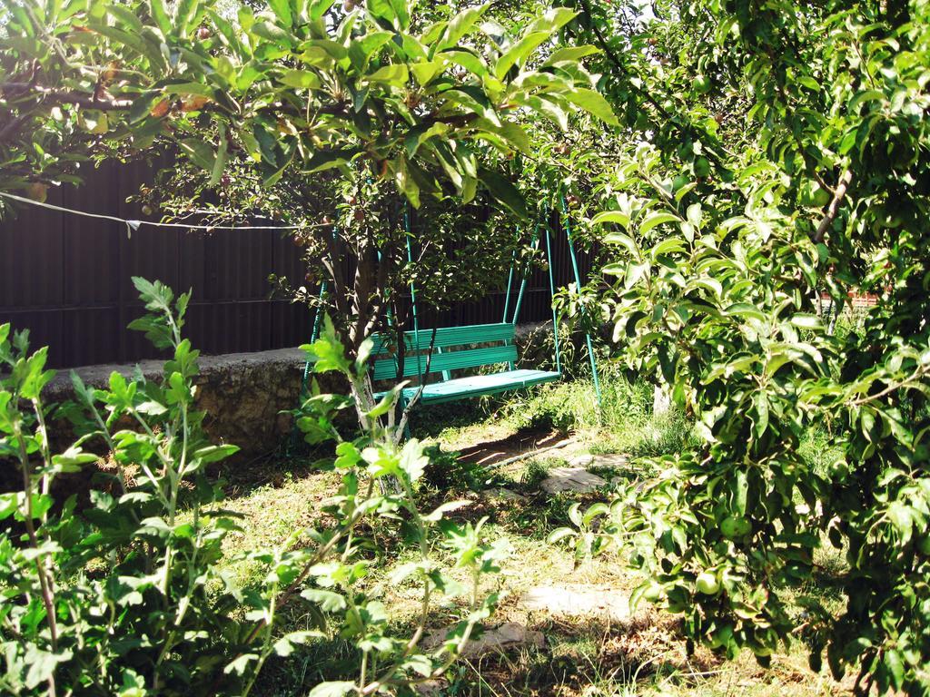Гостевой Дом Chimgan Apple Garden Exterior photo